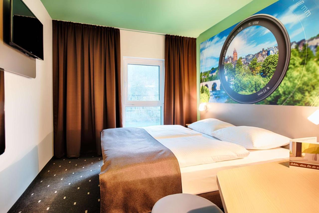 B&B Hotel Вецлар Екстериор снимка